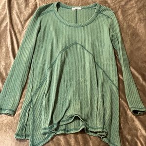 Green Waffle Top (Easel)